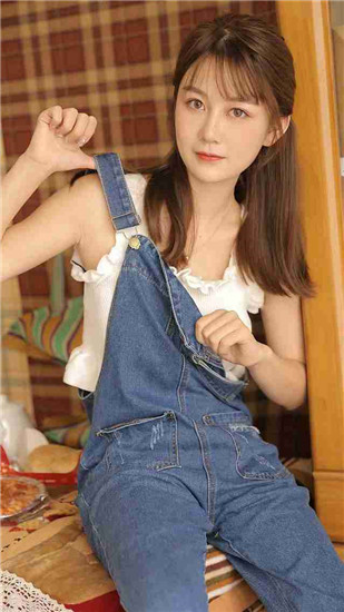 榴莲草莓香蕉秋葵绿巨人视频2024截图2